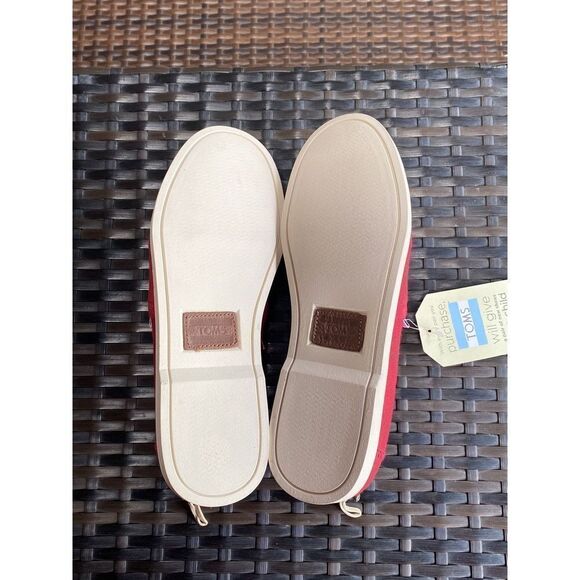Toms men’s shoes size 8.5. - Picture 3 of 5